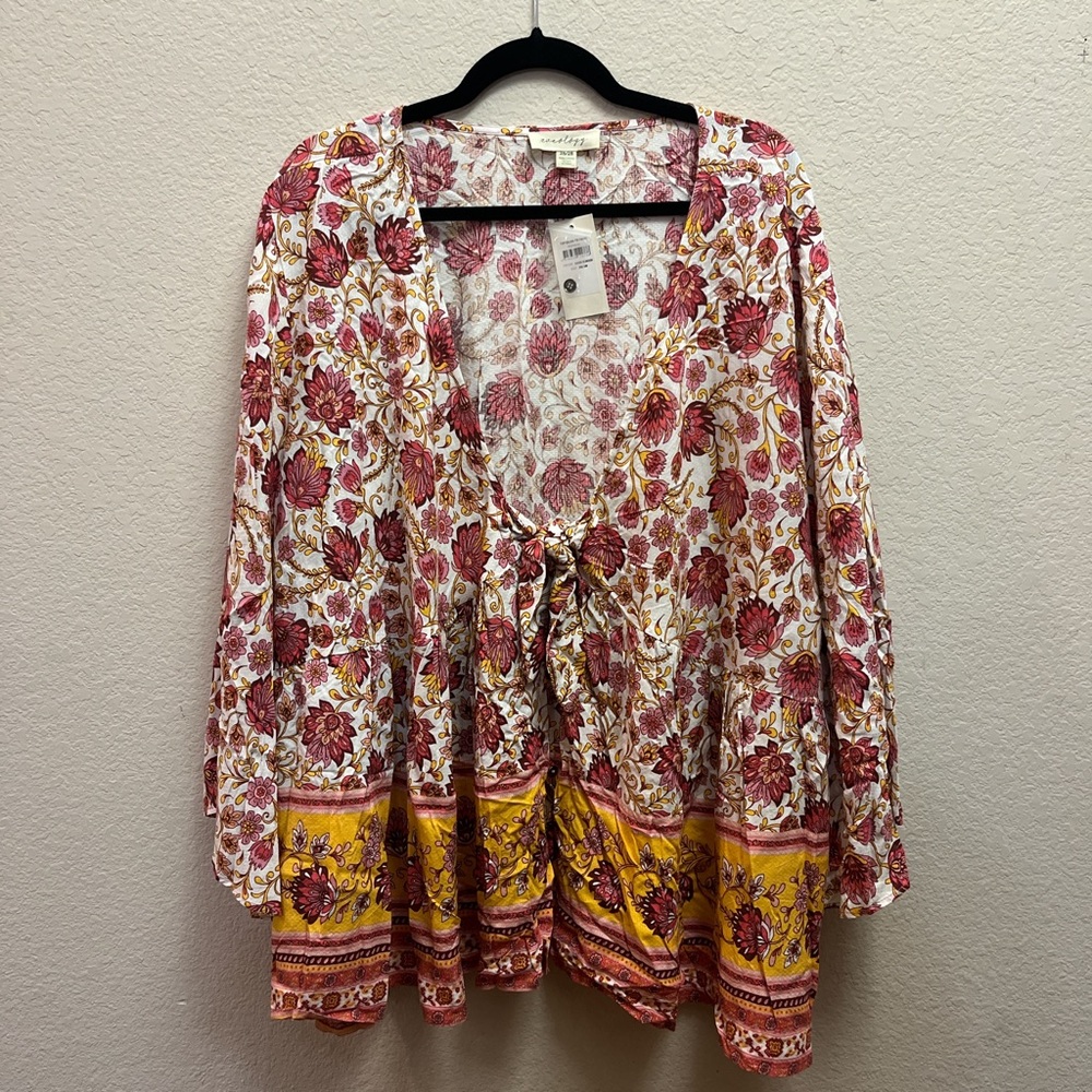 NWT Aveology Salma Tie Front Top in 4x!